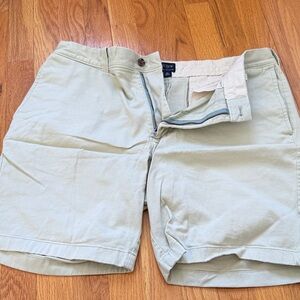 J. Crew Men's Soft Green Flat Front Shorts